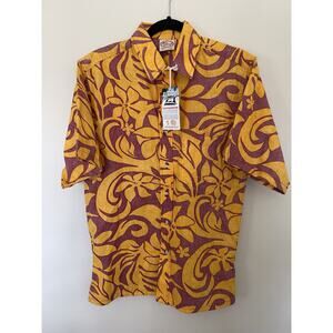 Go Barefoot Hawaiian Shirt Yellow Maroon Floral Pattern Medium button down